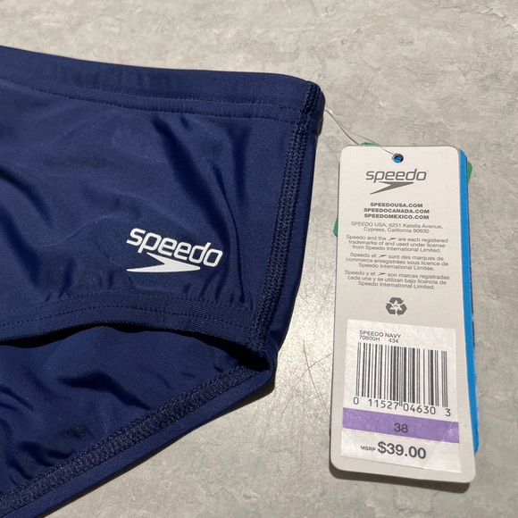 Speedo - Picture 2 of 6